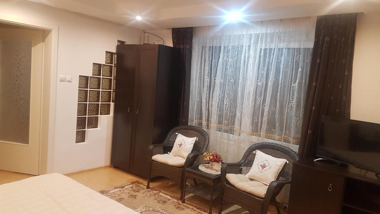 Apartament Teilor Ришнов Екстер'єр фото